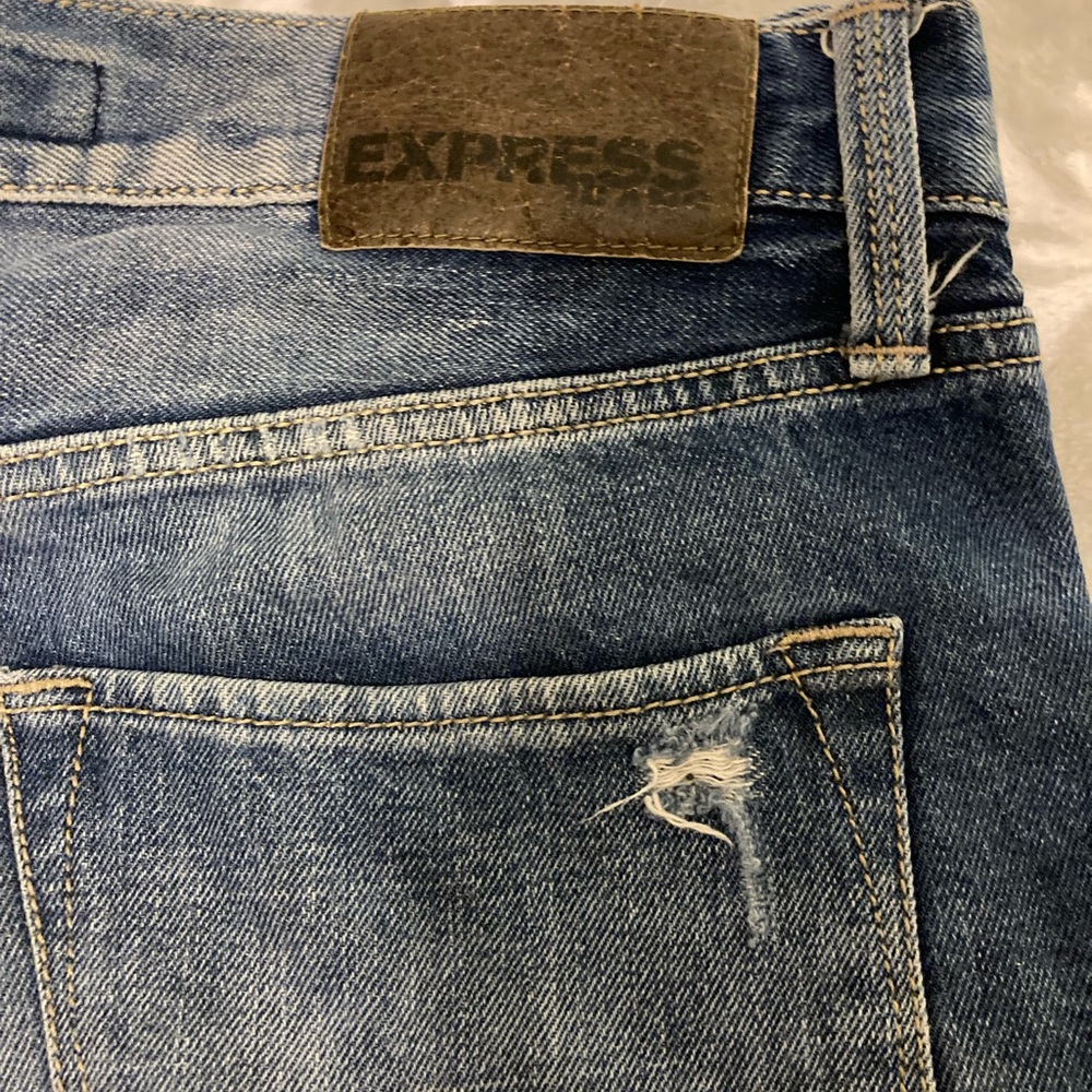 Express distressed mens jeans 29x32